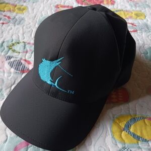 CONTENDER Delta black flexfit hat Size Large/XL